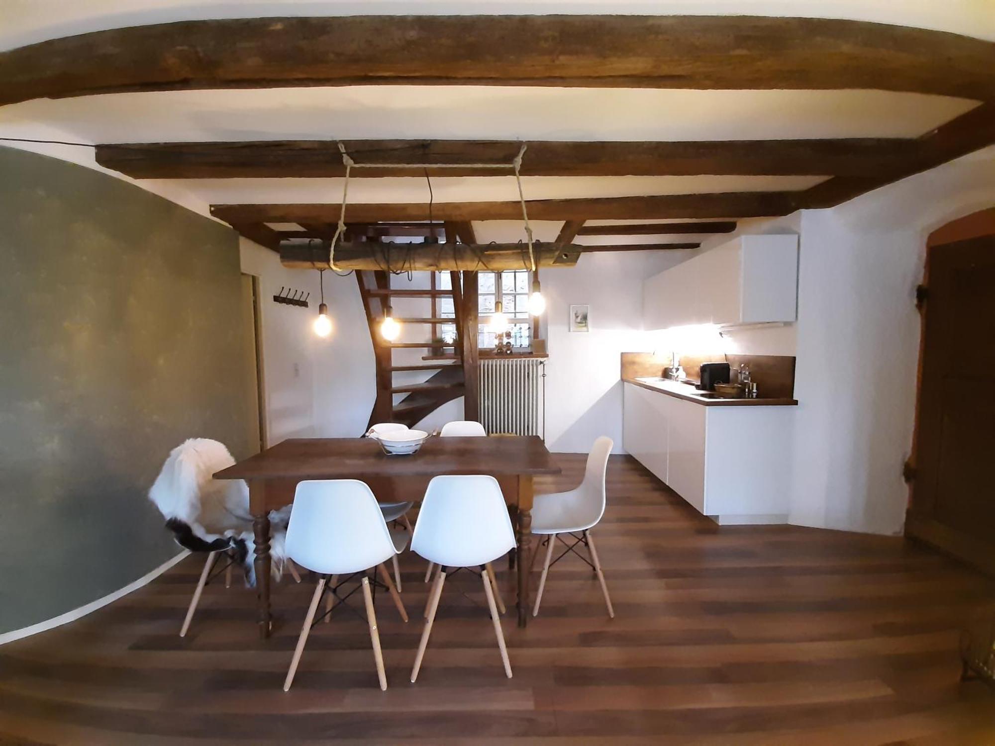 Historischer Adelshof Am Marktplatz, Atelier 70 M² Weinheim Exterior photo